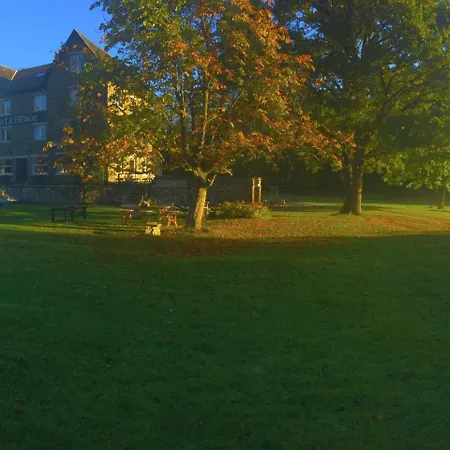 Beautiful Country House On A Private Estate Le Herou